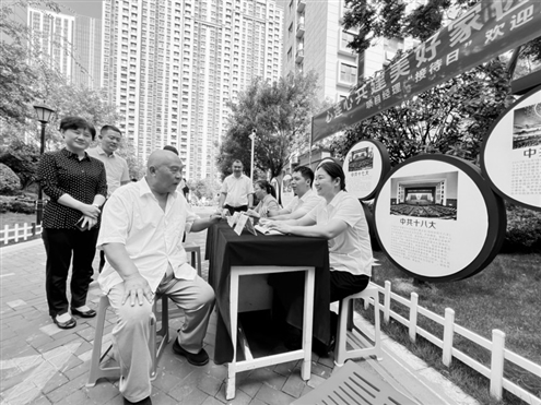 物业项目经理“接待日”活动正在济南市各小区逐步推广开展